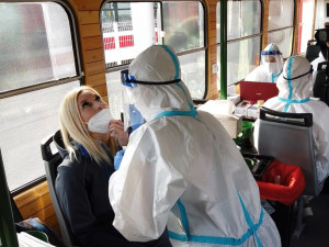 Na jihu Čech ubylo třetí den v řadě nákaz covidem