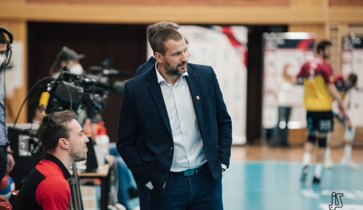 Finále Jihostroje s Karlovarskem nabídne špičkový volejbal. Musíme vyhrát v hale soupeře, ví Skolka