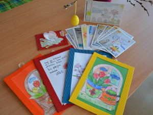 Obrázky od dětí dělaly radost seniorům a pečovatelům po celém kraji