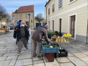 Na Piaristické náměstí se vrátily farmářské trhy