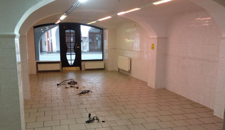 Opuštěné prostory masny.