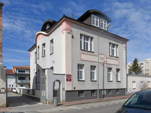 České Budějovice objektivem Milana Bindera a perem Martina Maršíka: Tužky s čtyřlístkem