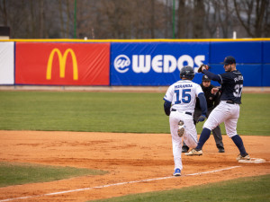 Sokol Hluboká po návratu do baseballové Extraligy na hřišti ještě neprohrál
