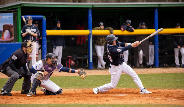 Sokol Hluboká po návratu do baseballové Extraligy na hřišti ještě neprohrál