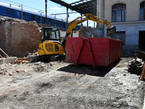 Tempo rekonstrukce budějckého nádraží se zrychlilo. Hotovo bude za dva roky
