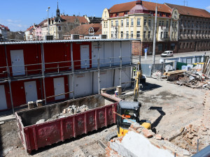 Tempo rekonstrukce budějckého nádraží se zrychlilo. Hotovo bude za dva roky