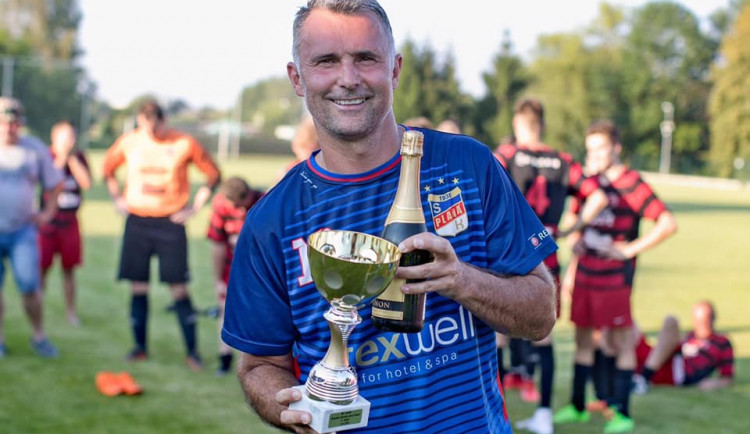 Krajský fotbal má nového šéfa. Svaz povede starosta a hráč Plané Tomáš Pintér