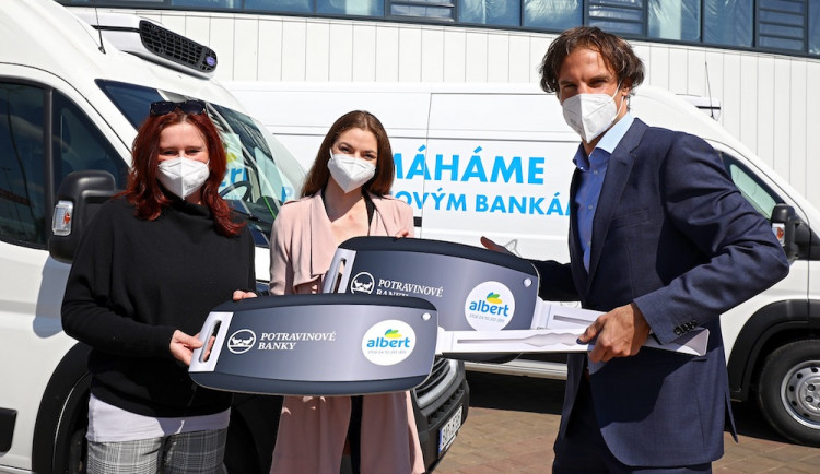 Albert se zavázal darovat dvakrát víc potravin než vloni, celkem 1600 tun. Pomohou tomu i dvě nové dodávky
