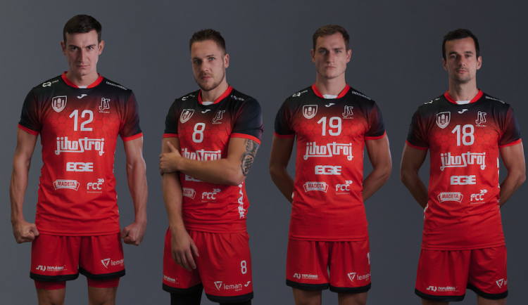 S Jihostrojem se loučí Todua, Ondrovič, Zmrhal a Rejlek