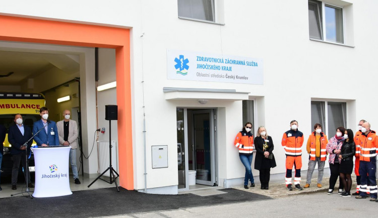 Záchranka má v Krumlově nově zrekonstruované prostory. Přestavba trvala zhruba rok a půl.