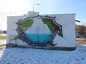 Vodohospodářský objekt posprejoval streetartový umělec. Malba ukazuje cestu vody