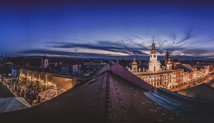 Chystáte oslavu, rozlučku se svobodou nebo jen party s přáteli? Půjčte si Střechu Heaven gymu