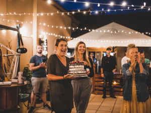 Chystáte oslavu, rozlučku se svobodou nebo jen party s přáteli? Půjčte si Střechu Heaven gymu