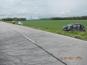 U Čejkovic havarovala čtyři auta. Zraněno bylo sedm lidí