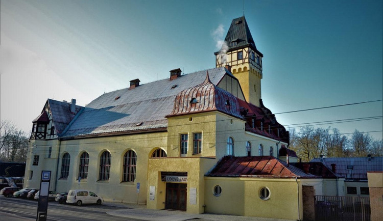 Po dlouhých měsících se otevřely Lidové sady. Na programu jsou koncerty i pohádky