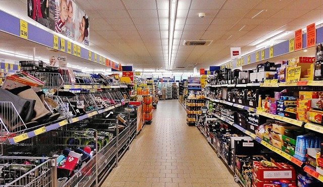 Bývalou prodejnu nábytku ve Vraťáku by měl nahradit supermarket. Otevřít by mohl ještě letos