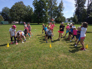 Tradiční letní dětské tenisové kempy budějckého klubu se již chystají. Těší se na všechny děti, co již tenis vyzkoušely nebo by ho rády teprve vyzkoušely