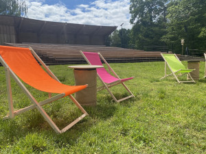 V nové nulté řadě budou lidé moct sledovat filmy z plážových lehátek.