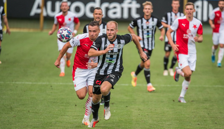 Sezonu zakončilo Dynamo těsnou porážkou na Slavii