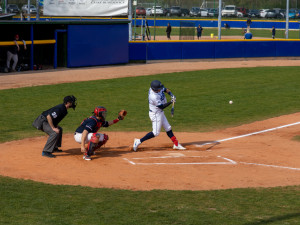Martin Mužík trefil dva homeruny, Hlubočtí si před TOP 6 upevnili druhé místo a zvedli si sebevědomí na pálce