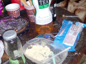 Policie zadržela skupinu dealerů. Výrobou a prodejem pervitinu si přišli na 60 milionů