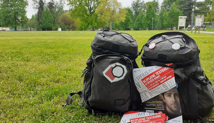Myslete na prevenci. Nechte se otestovat zdarma a anonymně na HIV, žloutenku nebo syfilis