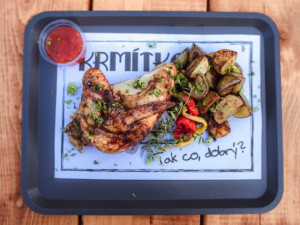 Na Vltavu do klidného kempu? Je to možné