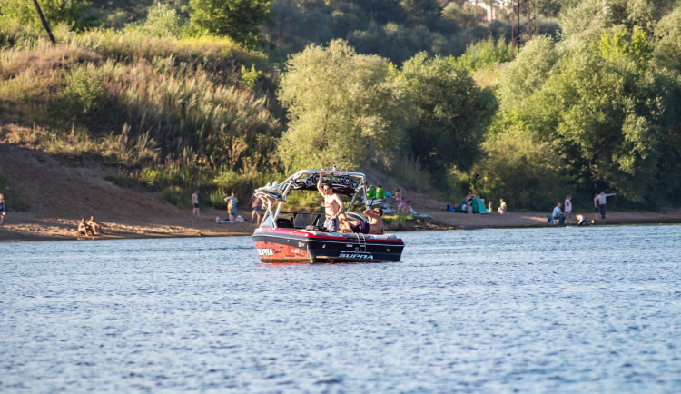 Tento týden se čeká horko a málo srážek, suchý má být i začátek prázdnin