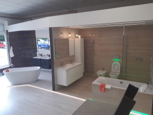 Jak vypadá ideální koupelna? Zjistíte na nové pobočce koupelnových center DPK Woodcote