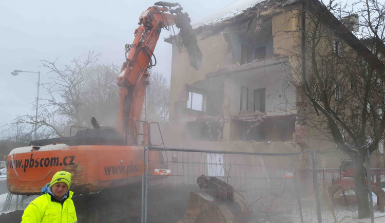 V Sokolově chystají demolici dalšího domu, tentokrát se bude bourat v ulici Svatopluka Čecha