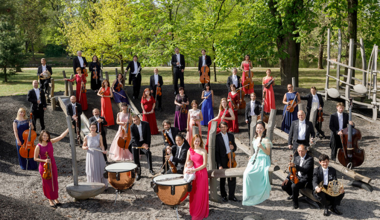 Rekonstrukce sálu, nový šéfdirigent a Jihočeská intermezza. Filharmonie představuje novinky letošního roku