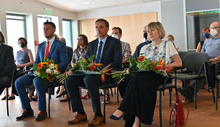 Na Pedagogické fakultě Jihočeské univerzity byly poprvé uděleny Ceny Miroslava Papáčka