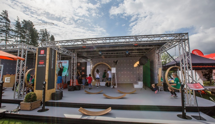 Prodloužená jízda. Jubilejní Lipno Sport Fest nabídne delší program i více sportovních zážitků