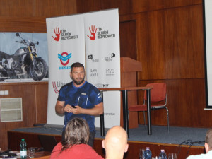 Na polygonu v Sosnové trénují učitelé autoškoly