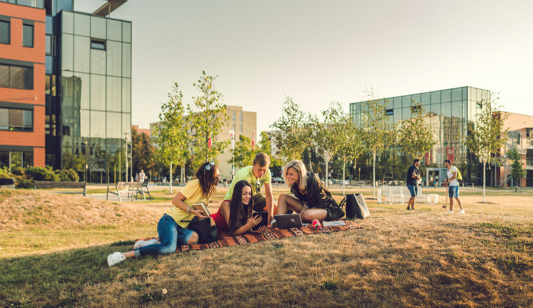 Jihočeská univerzita potvrdila své loňské prvenství mezi „mladými“ univerzitami v ČR