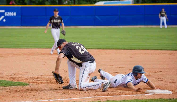 Druhou sérii baseballové Extraligy prohrál Sokol Hluboká s úřadujícím mistrem Draci Brno