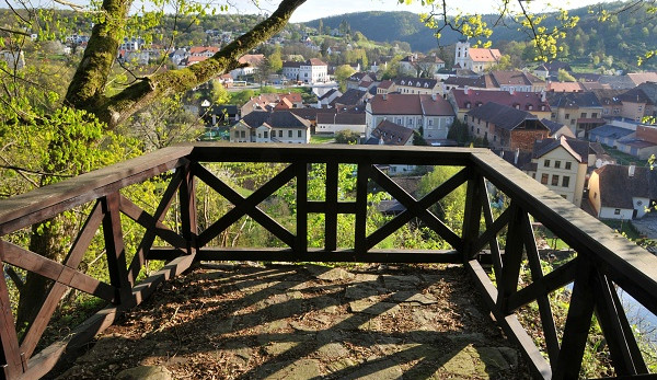 Kvůli špatnému technickému stavu se turistům uzavře Hallamasskova vyhlídka