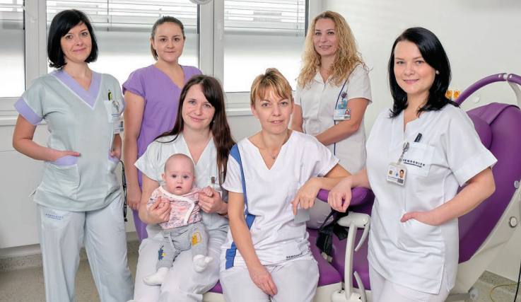 Chceme, aby se u nás maminky cítily příjemně jako doma. Základem je individuální péče a lidský přístup, říká personál krumlovské porodnice