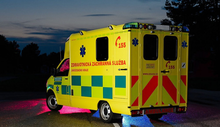 Jihočeští záchranáři vyjíždějí k pacientům z nové základny ve Veselí nad Lužnicí