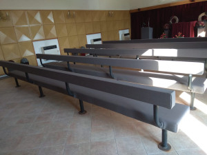 Oprava obřadní síně na českokrumlovském hřbitově vyšla na dva miliony korun. Práce budou pokračovat na podzim