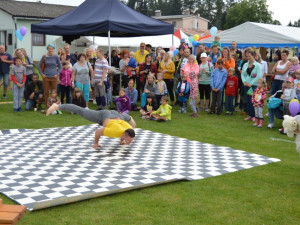 Charitativní festival Houpačka pomůže letos již osmým rokem