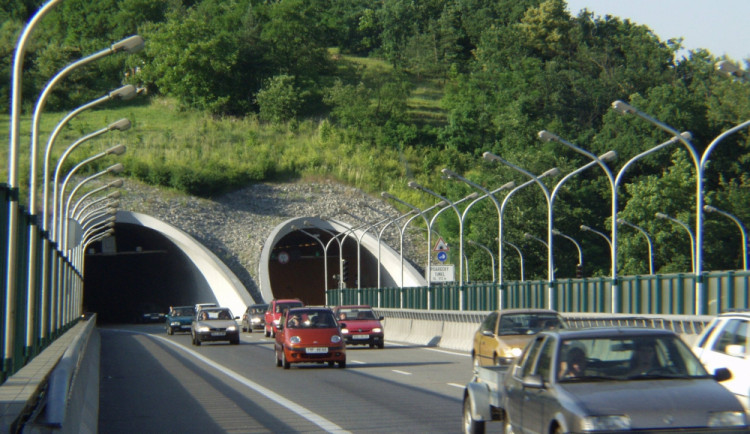 ŘSD stále neví, kdo v Brně opraví Pisárecký tunel