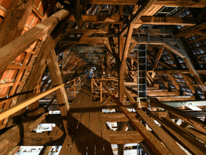 České Budějovice objektivem Milana Bindera a perem Martina Maršíka: Krov katedrály sv. Mikuláše