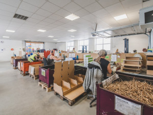 Pro lidi se zdravotním omezením není lehké sehnat dobré zaměstnání. Já se do práce každý den těším, říká zaměstnanec Kenting Service