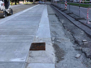 Rekonstrukce zastávky na Mariánském náměstí finišuje