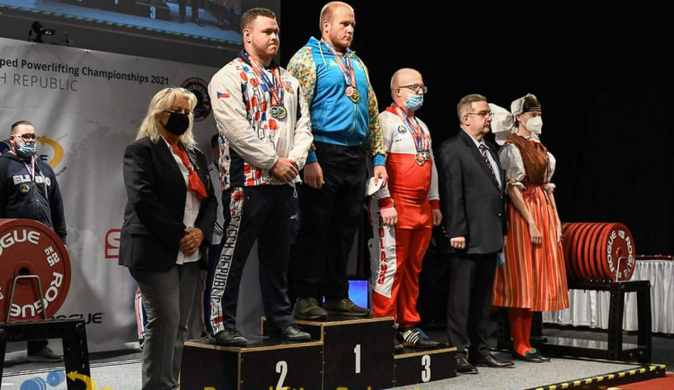 Budějcký strážník získal na mistrovství světa v silovém trojboji bronzovou medaili