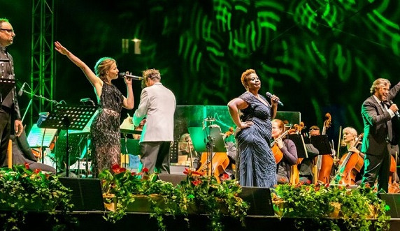 New York v Českém Krumlově. Na festivalu vystoupí hvězdy z Broadwaye