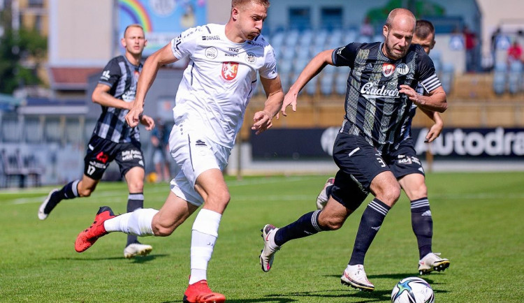 Dynamo doma prohrálo s Hradcem Králové 0:1.