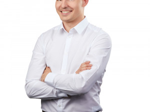 Mladí, chytří a zapálení se do politiky nehrnou. Právník Libor Vondráček je výjimka