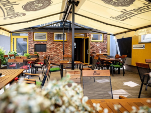 Hosté si u nás chválí čisté a moderní ubytování za super cenu, říká majitel budějckého Hotelu U Nádraží